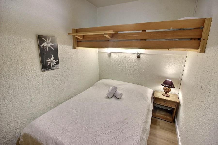 Urlaub in den Bergen 2-Zimmer-Appartment für 4 Personen (MERA11R) - La Résidence les Merisiers - Méribel - Schlafzimmer