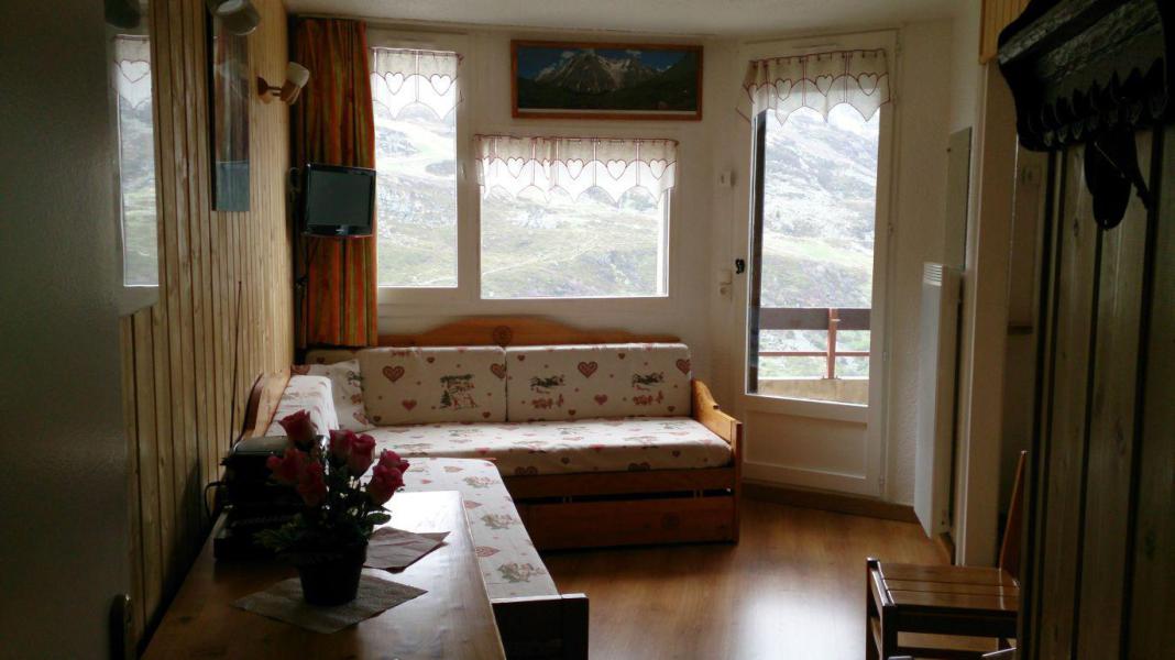 Vakantie in de bergen Appartement 2 kamers 4 personen (413) - La Résidence Médian - Les Menuires - Woonkamer