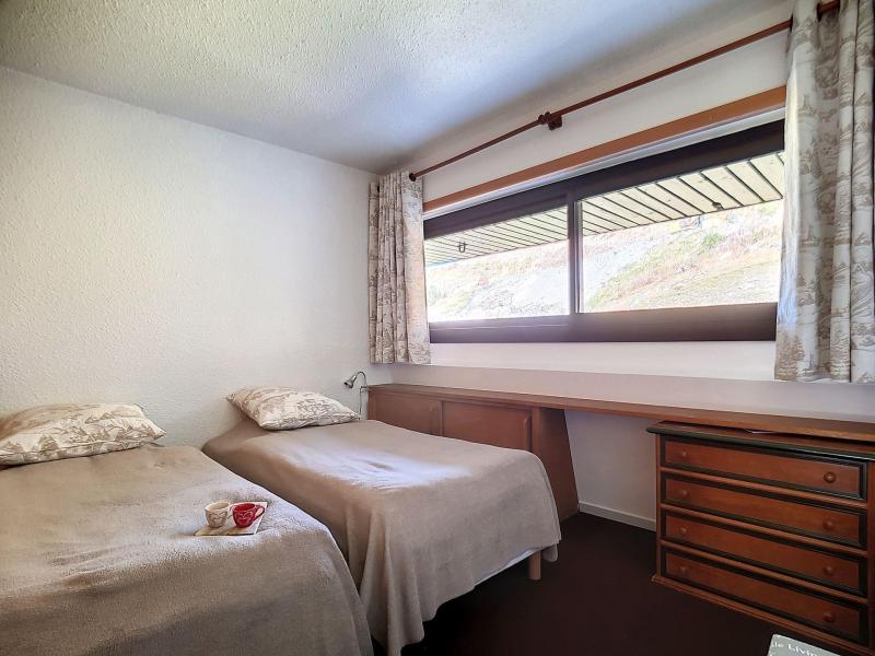 Holiday in mountain resort 2 room duplex apartment 4 people (720) - La Résidence Nant Benoit - Les Menuires - Bedroom