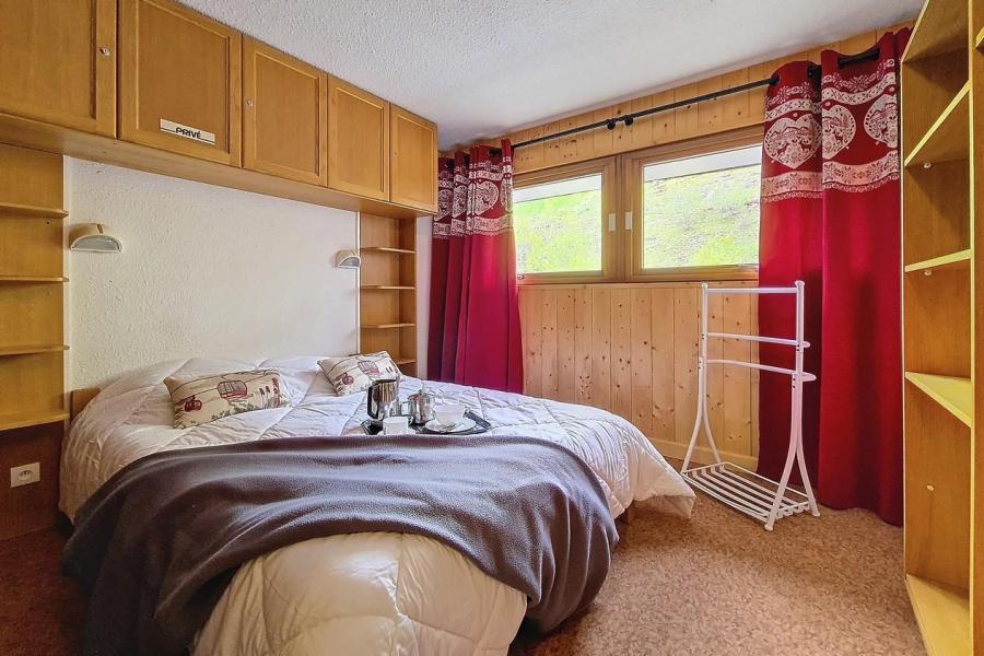 Holiday in mountain resort 3 room triplex apartment 8 people (419) - La Résidence Nant Benoit - Les Menuires - Bedroom