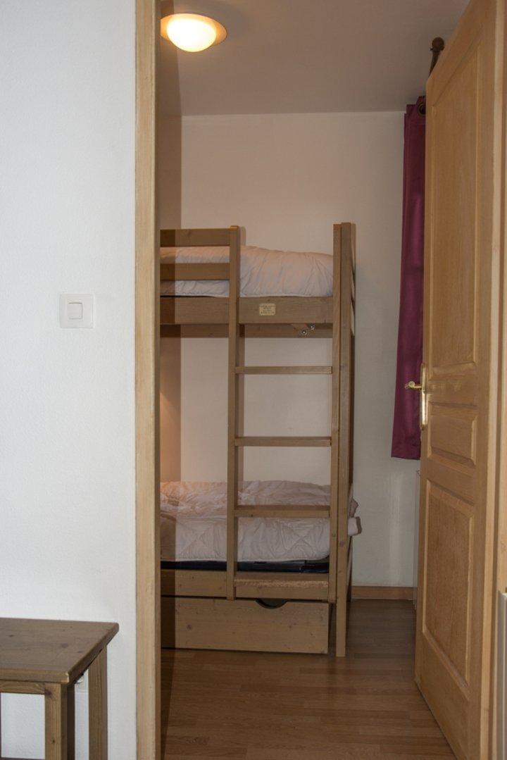 Vacaciones en montaña Apartamento 2 piezas para 4 personas (NG10) - La Résidence Neige et Golf - Montgenèvre - Habitación