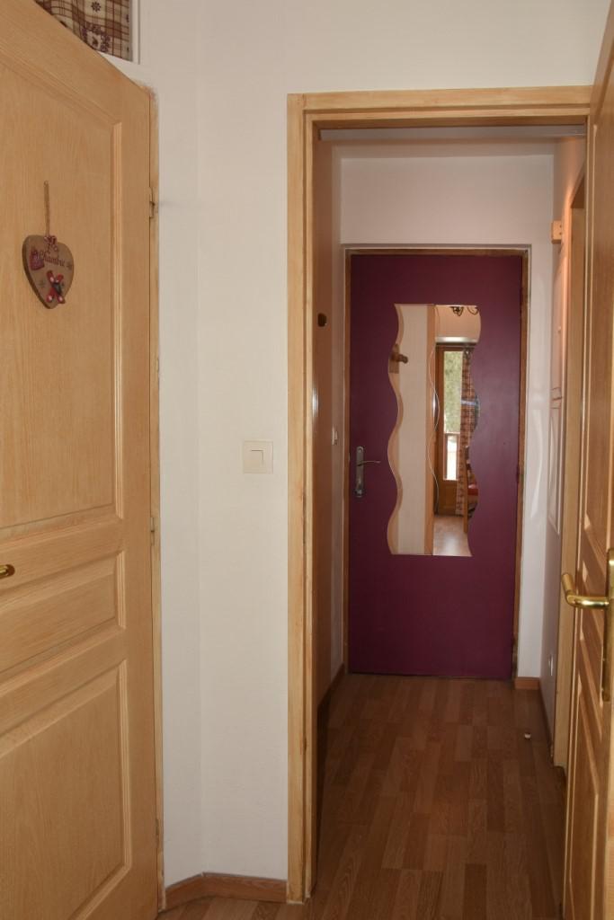 Vacaciones en montaña Apartamento 2 piezas para 4 personas (NG13) - La Résidence Neige et Golf - Montgenèvre - Entrada