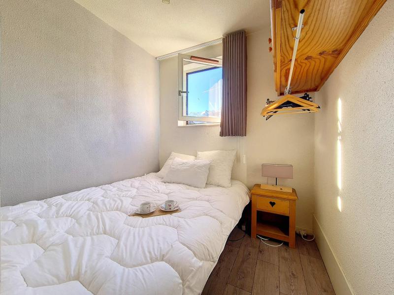 Holiday in mountain resort 1 room apartment 4 people (2708) - La Résidence Ski Soleil - Les Menuires - Bedroom