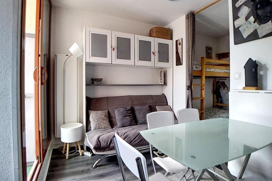 Wakacje w górach Apartament 2 pokojowy z alkową 4 osoby (2408) - La Résidence Ski Soleil - Les Menuires