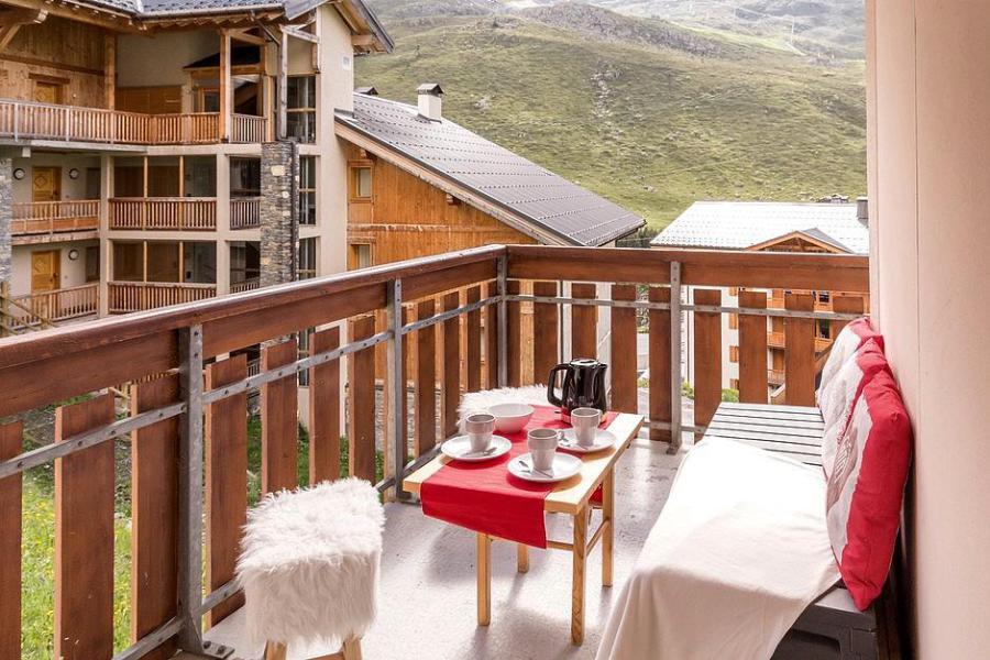 Vacaciones en montaña Apartamento cabina 2 piezas para 4 personas (2102) - La Résidence Ski Soleil - Les Menuires - Balcón