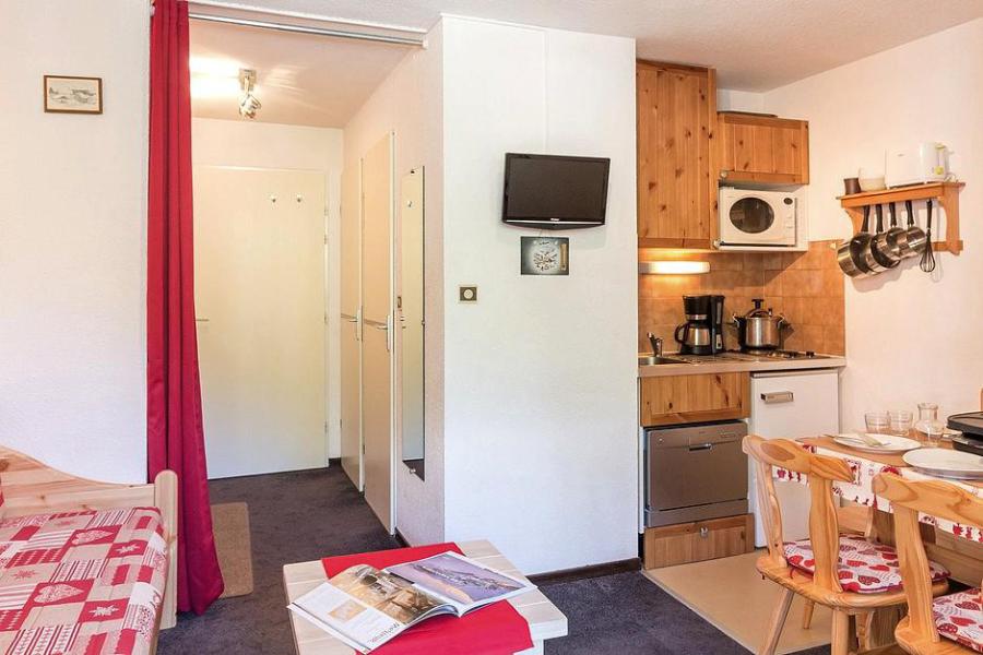 Vacaciones en montaña Apartamento cabina 2 piezas para 5 personas (1111) - La Résidence Ski Soleil - Les Menuires - Estancia