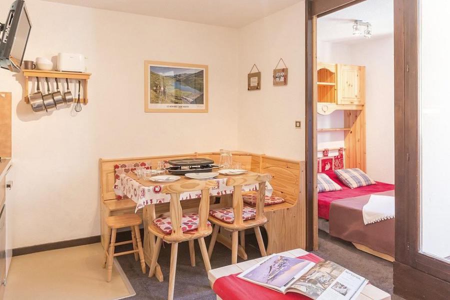 Vacanze in montagna Appartamento 2 stanze con alcova per 6 persone (1111) - La Résidence Ski Soleil - Les Menuires - Tavolo