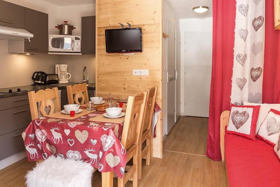 Vakantie in de bergen Appartement 2 kamers bergnis 4 personen (2102) - La Résidence Ski Soleil - Les Menuires - Woonkamer