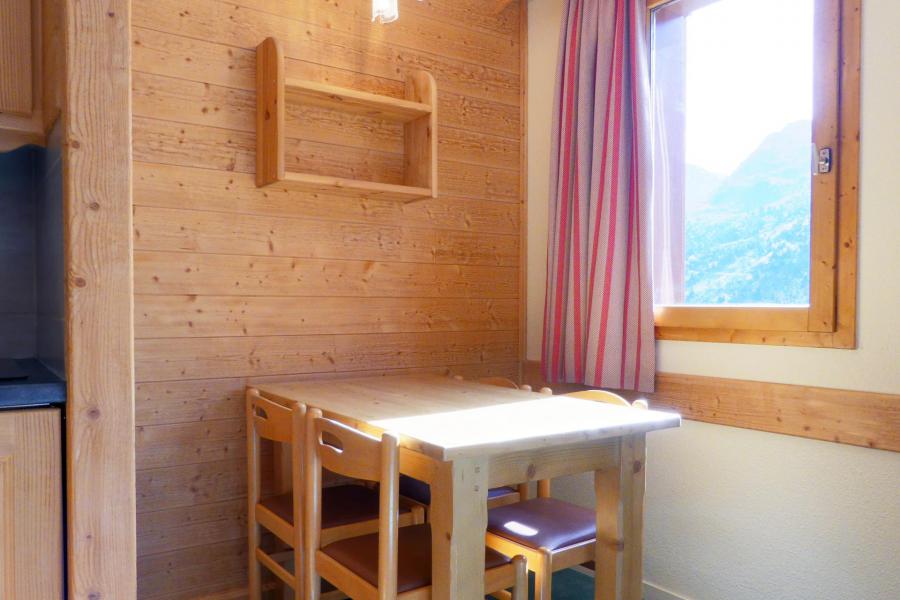 Holiday in mountain resort Studio sleeping corner 4 people (204) - La Résidence Tuéda - Méribel-Mottaret - Accommodation