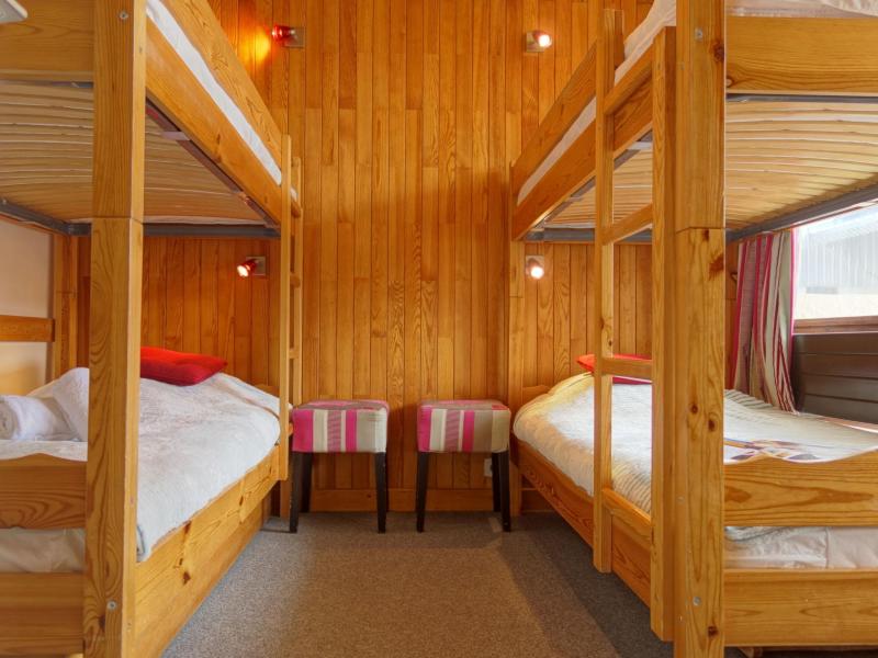 Holiday in mountain resort 3 room apartment 6 people (9) - Le 2100 A et B - Tignes - Bedroom