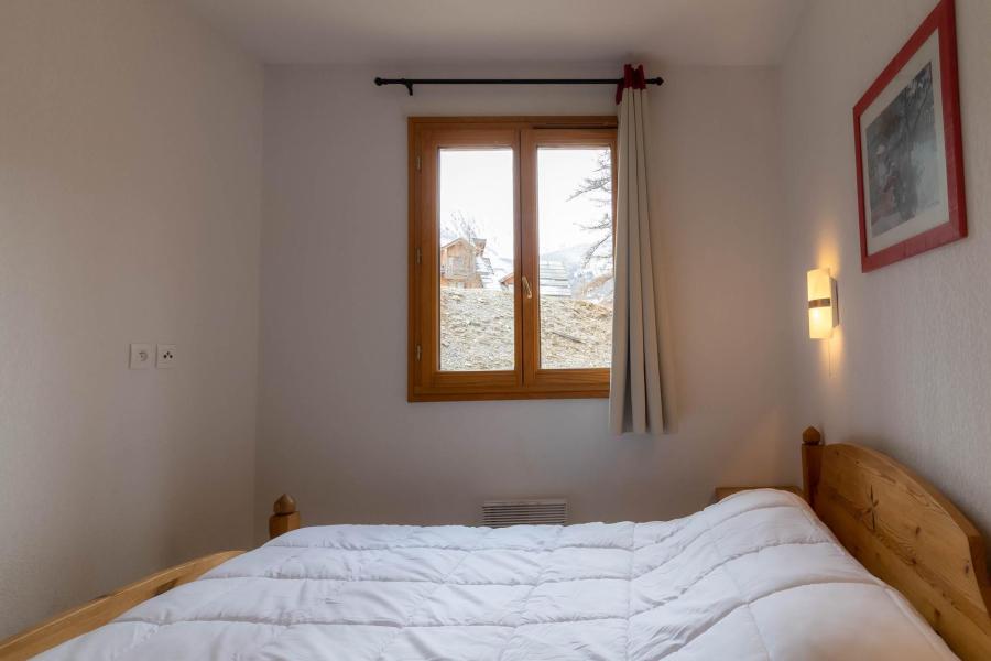 Holiday in mountain resort 2 room apartment 4 people (107) - Le Balcon des Airelles - Les Orres - Bedroom
