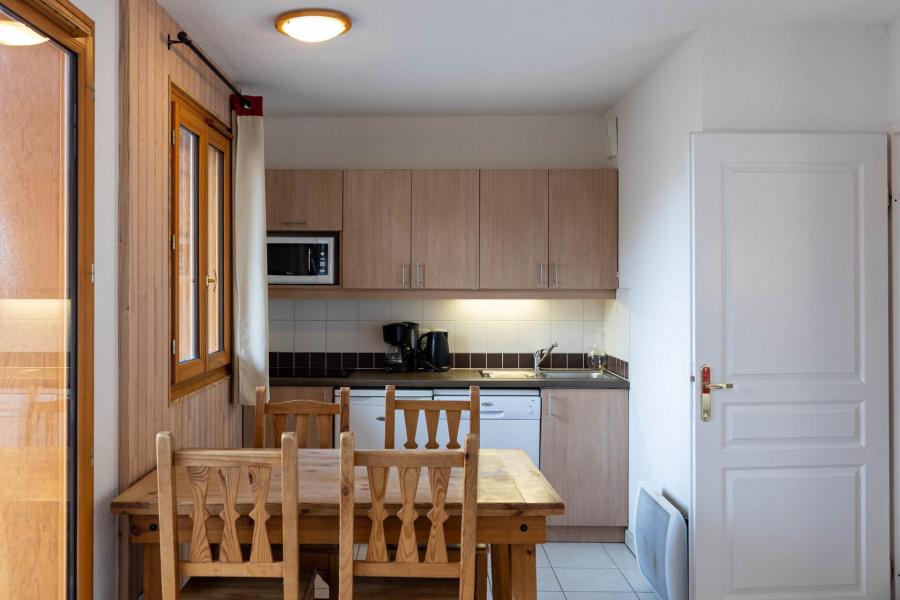 Holiday in mountain resort 2 room apartment 4 people (401) - Le Balcon des Airelles - Les Orres - Kitchen