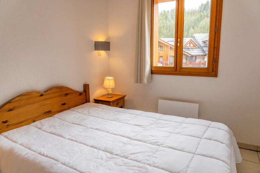 Holiday in mountain resort 2 room apartment 4 people (514) - Le Balcon des Airelles - Les Orres - Bedroom