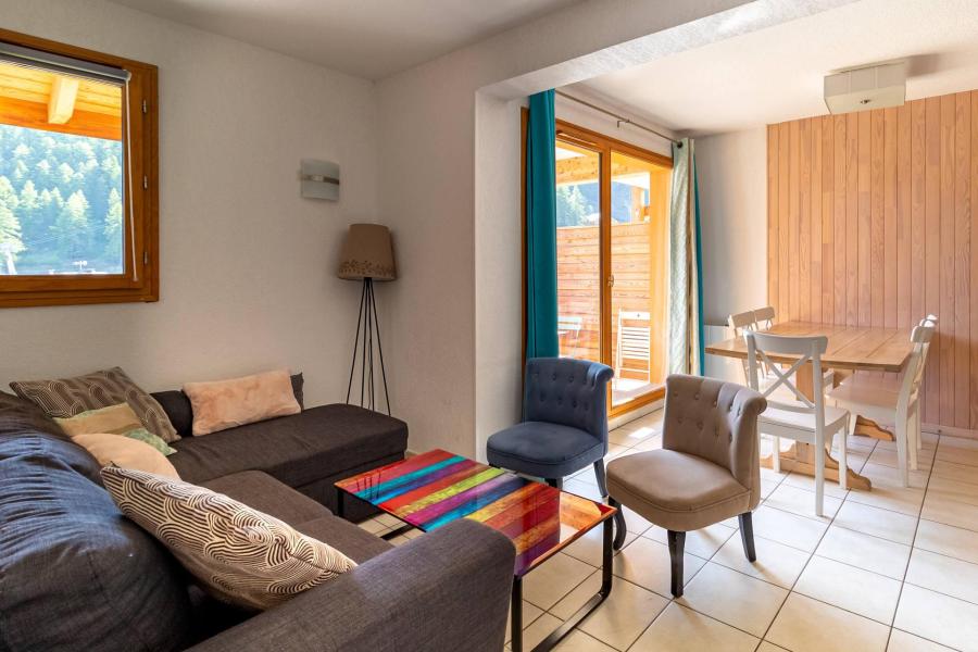Wakacje w górach Apartament duplex 4 pokojowy 9 osób (502) - Le Balcon des Airelles - Les Orres - Pokój gościnny