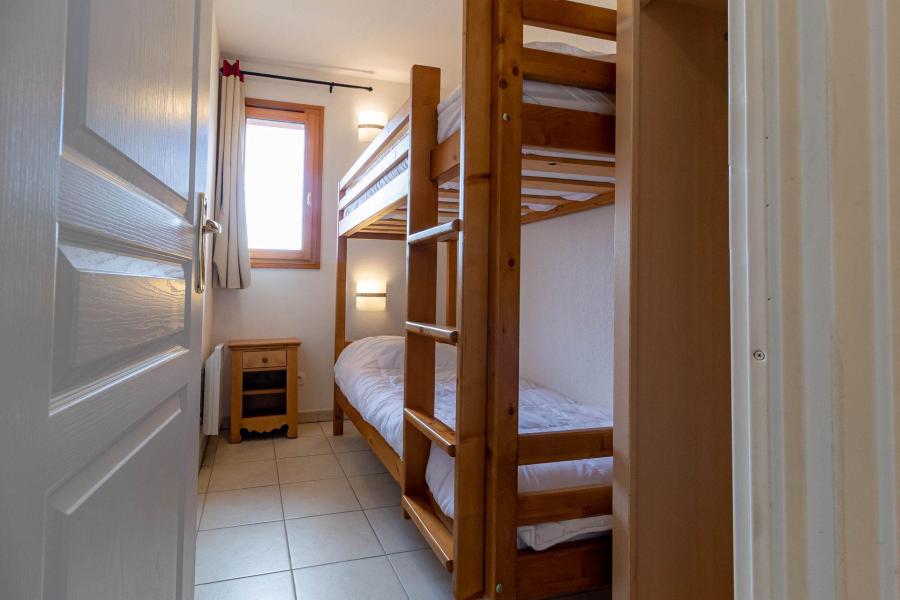 Vakantie in de bergen Appartement 3 kamers 6 personen (404) - Le Balcon des Airelles - Les Orres - Kamer