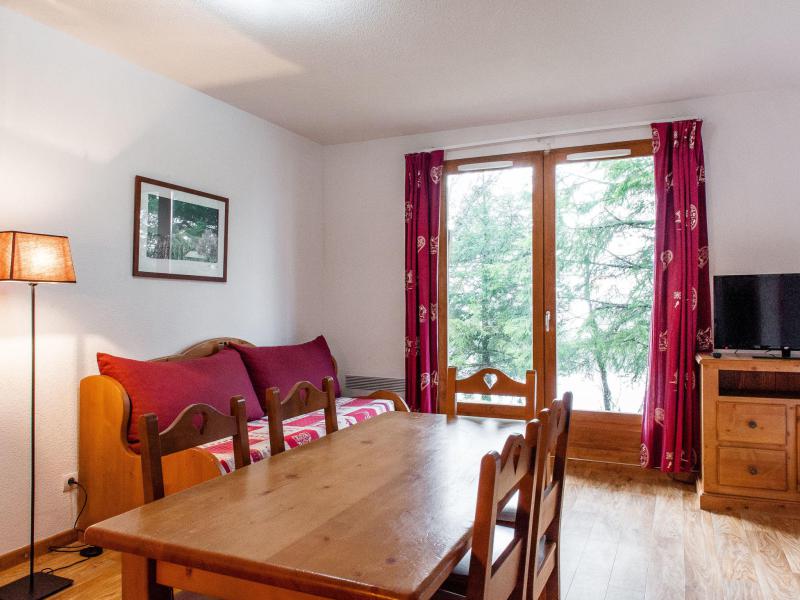 Rent in ski resort Le Bois de la Reine - Super Besse - Summer outside