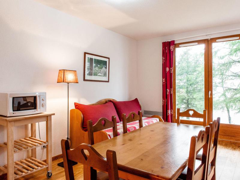 Rent in ski resort Le Bois de la Reine - Super Besse - Summer outside