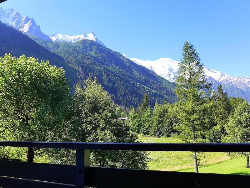 Holiday in mountain resort 3 room apartment 4 people (1) - Le Bois du Bouchet - Chamonix - Summer outside