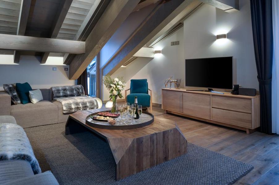 Holiday in mountain resort 4 room apartment 7 people (A09) - Le C - Courchevel - Living room