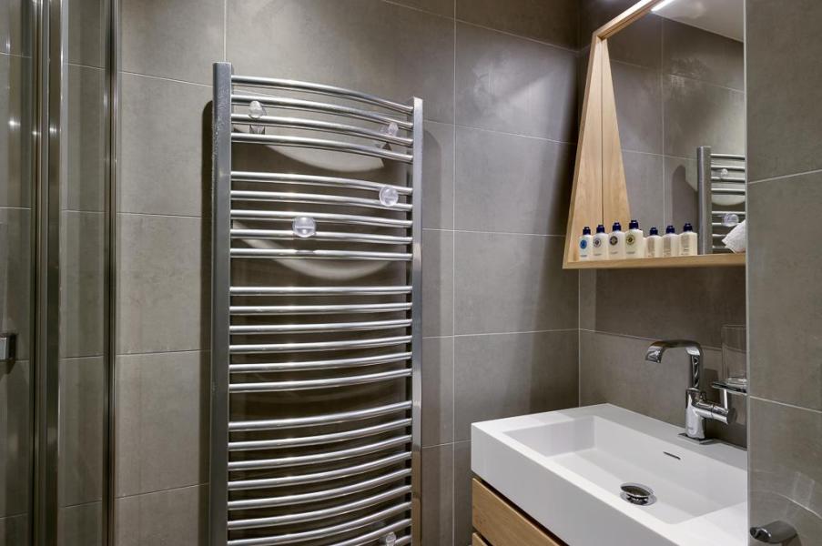 Holiday in mountain resort 4 room apartment cabin 6-8 people (A01) - Le C - Courchevel - Shower room