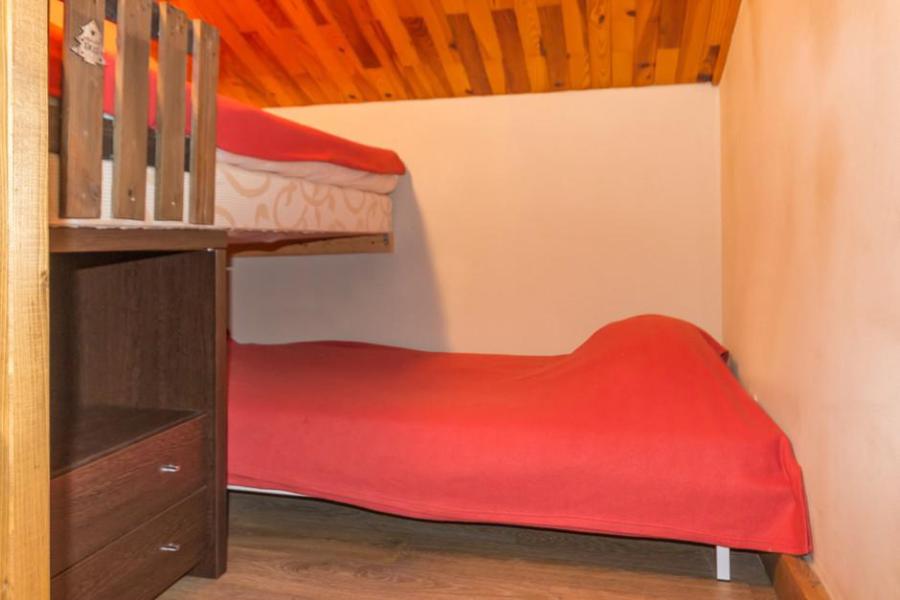 Holiday in mountain resort 2 room duplex apartment cabin 6 people (301) - Le Chalet de Montchavin - Montchavin La Plagne - Bedroom
