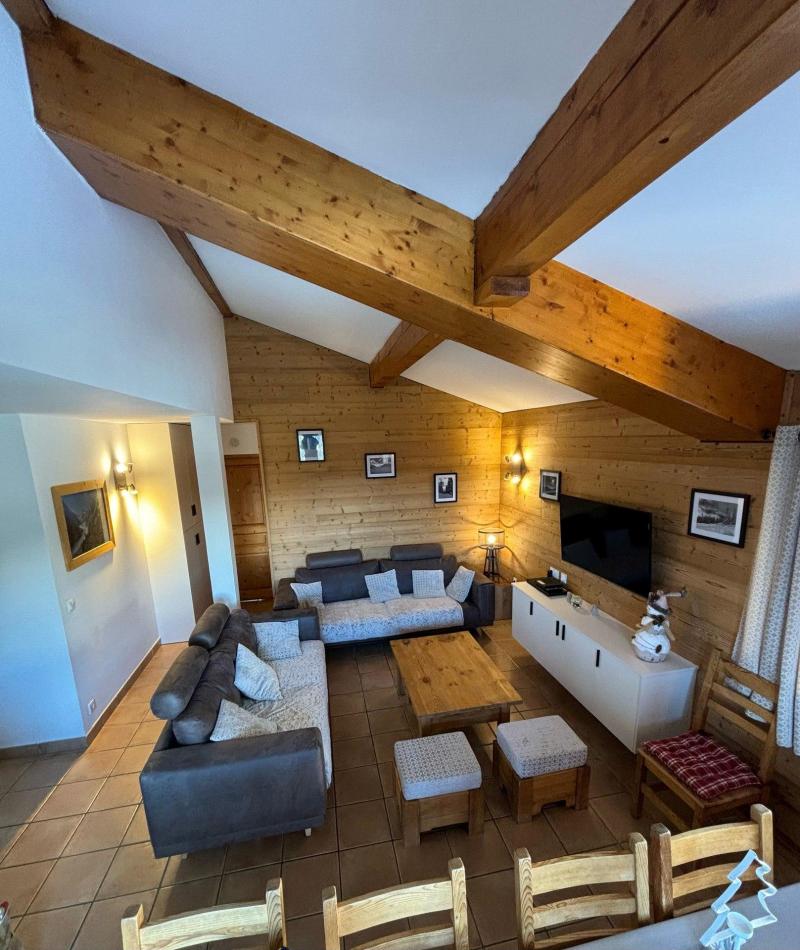 Holiday in mountain resort 6 room apartment 10 people (B10-11) - Le Chalet des Eucherts - La Rosière - Living room