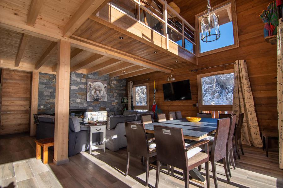 Holiday in mountain resort 5 room duplex chalet 12 people (KOPEREK) - Le Chalet Kopérek - Valloire - Dining area