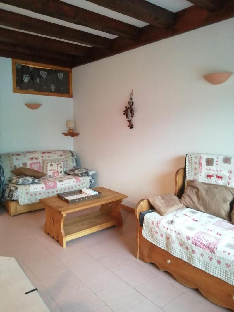 Vacaciones en montaña Apartamento cabina para 4 personas - Le Chamois - Arêches-Beaufort - Estancia