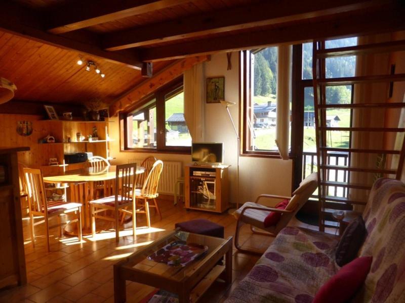 Vacaciones en montaña Apartamento dúplex 3 piezas 6 personas - Le Chamois - Arêches-Beaufort - Alojamiento