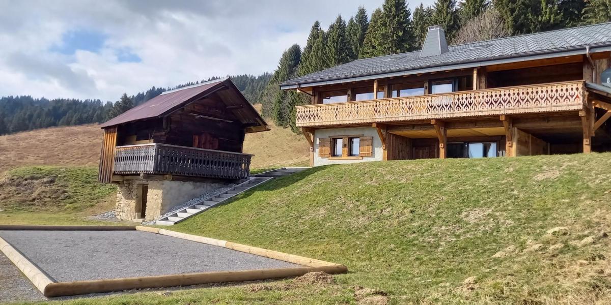 Vacanze in montagna Chalet su 3 piani 8 stanze per 14 persone - LE CHAR - Les Gets - Esteriore estate