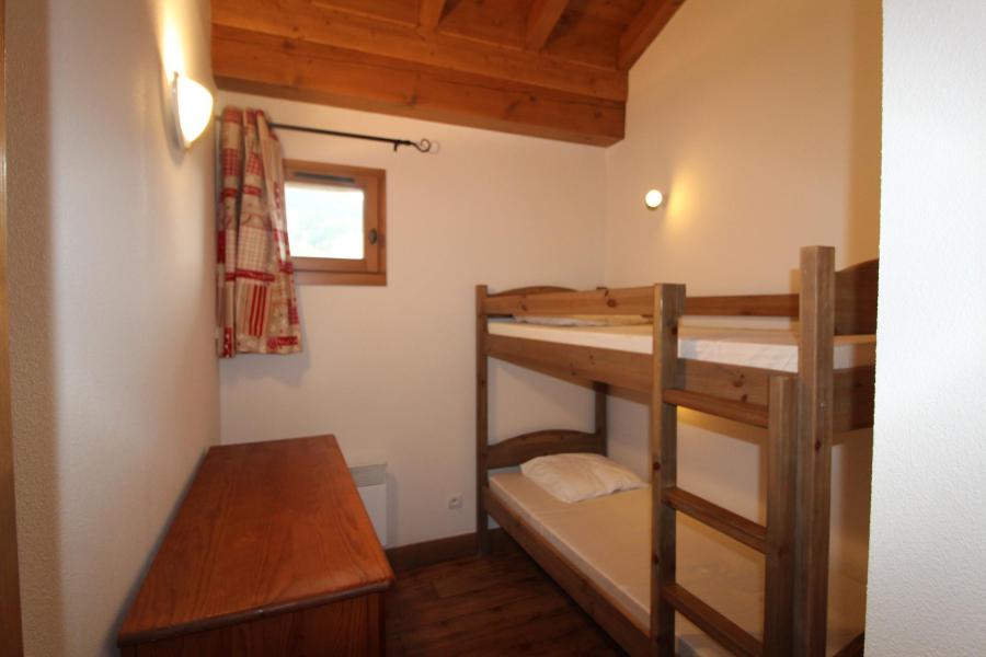 Holiday in mountain resort 3 room apartment 6 people (19) - Le Clos d'Aussois - Aussois - Bedroom