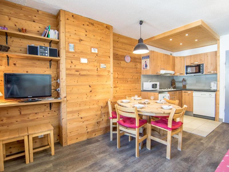 Holiday in mountain resort 2 room apartment 6 people (8) - Le Curling A - Tignes - Accommodation