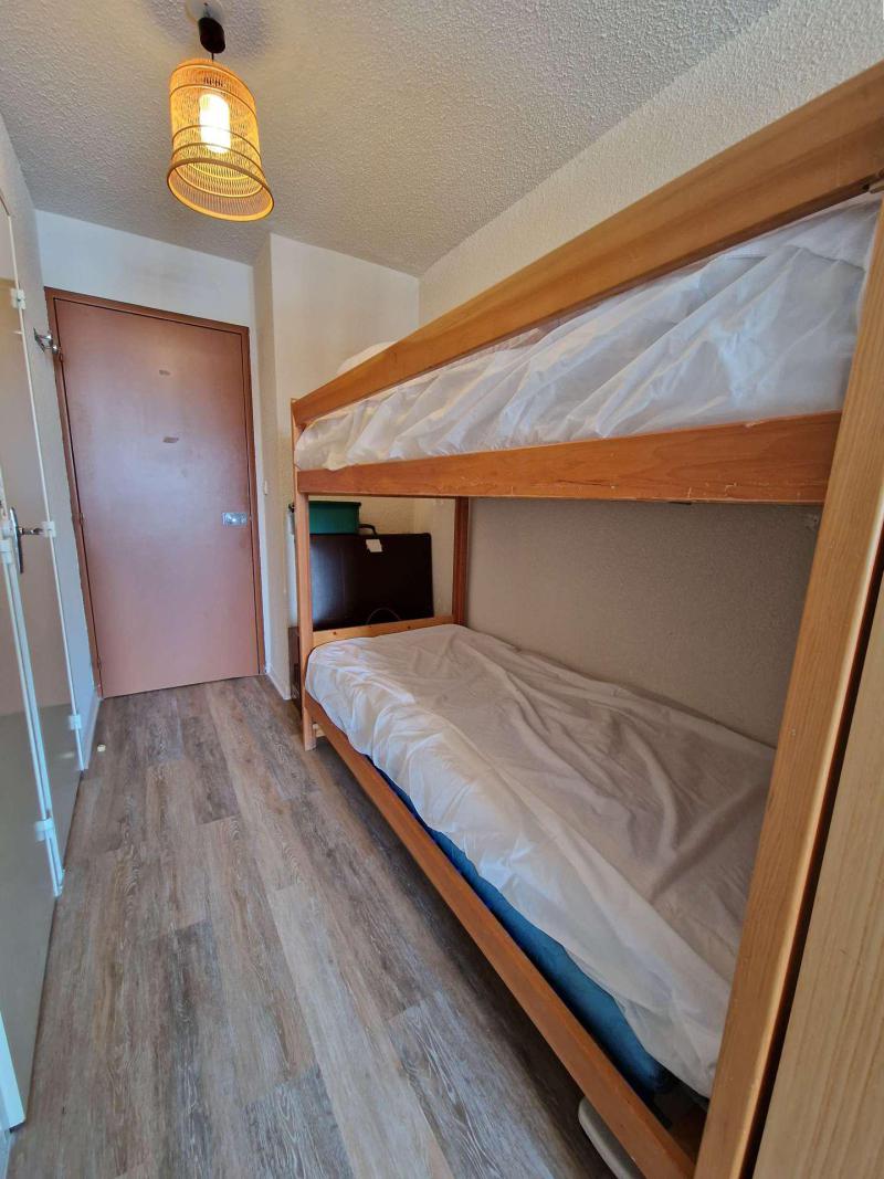 Holiday in mountain resort Studio sleeping corner 4 people (823) - Le Diamant - Risoul - Accommodation