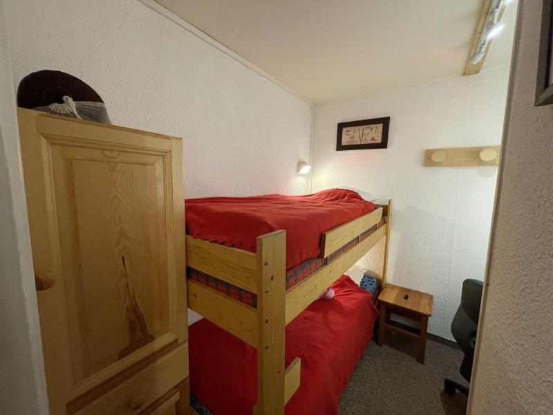 Holiday in mountain resort 3 room apartment 6 people (8) - Le Grand Pré - Serre Chevalier - Bedroom