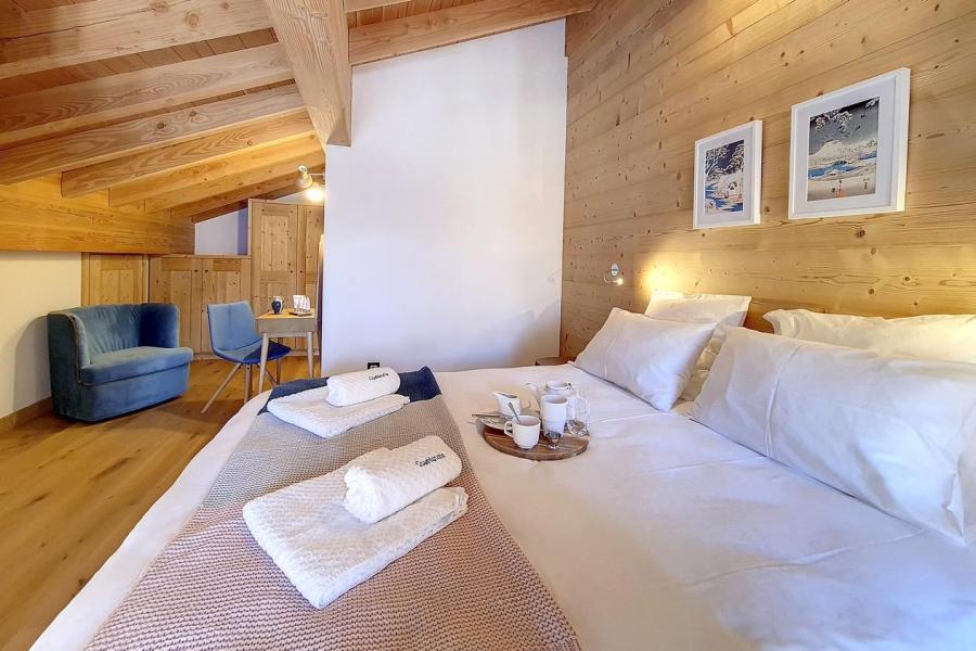 Holiday in mountain resort 5 room triplex chalet 8 people (Cachette) - Le Hameau de Caseblanche - Saint Martin de Belleville - Bedroom