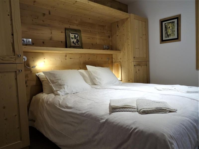 Holiday in mountain resort 6 room duplex chalet 10 people (Bouc Blanc) - Le Hameau de Caseblanche - Saint Martin de Belleville - Bedroom