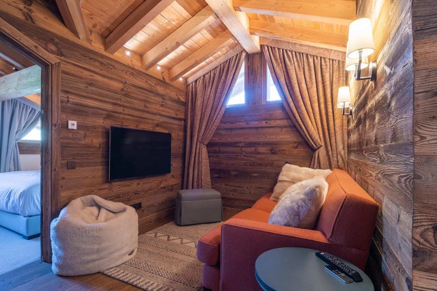 Holiday in mountain resort 6 room triplex chalet 10 people (Peak a Vue) - Le Hameau de Caseblanche - Saint Martin de Belleville - Living room