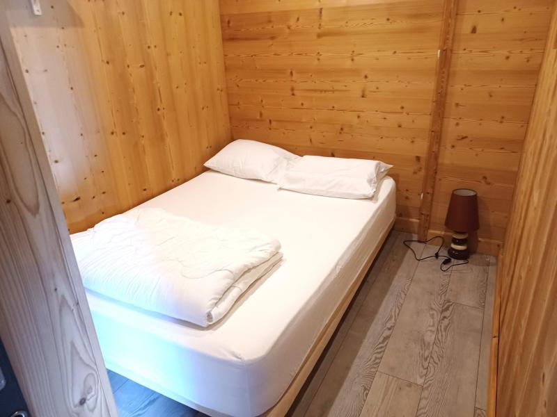 Holiday in mountain resort 2 room apartment sleeping corner 6 people (D204) - Le Hameau des Aiguilles - Albiez Montrond - Bedroom