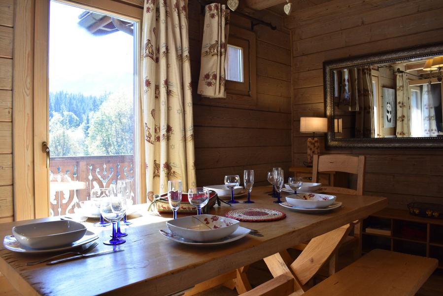 Vacanze in montagna Appartamento 4 stanze per 6 persone (14) - Le Hameau des Biches - Méribel - Soggiorno