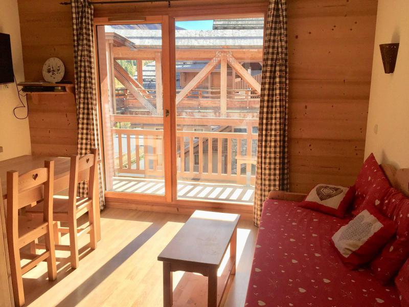 Holiday in mountain resort 2 room apartment 4 people (B52) - Le Hameau des Rennes - Vars - Living room