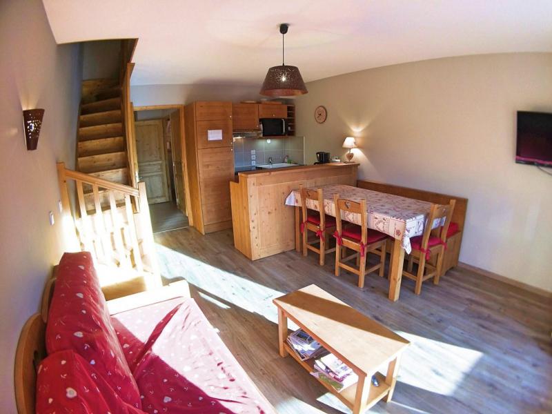 Holiday in mountain resort 3 room apartment 6 people (C61) - Le Hameau des Rennes - Vars - Living room