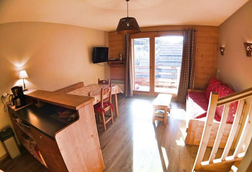 Wakacje w górach Apartament 3 pokojowy 6 osób (C61) - Le Hameau des Rennes - Vars - Pokój gościnny