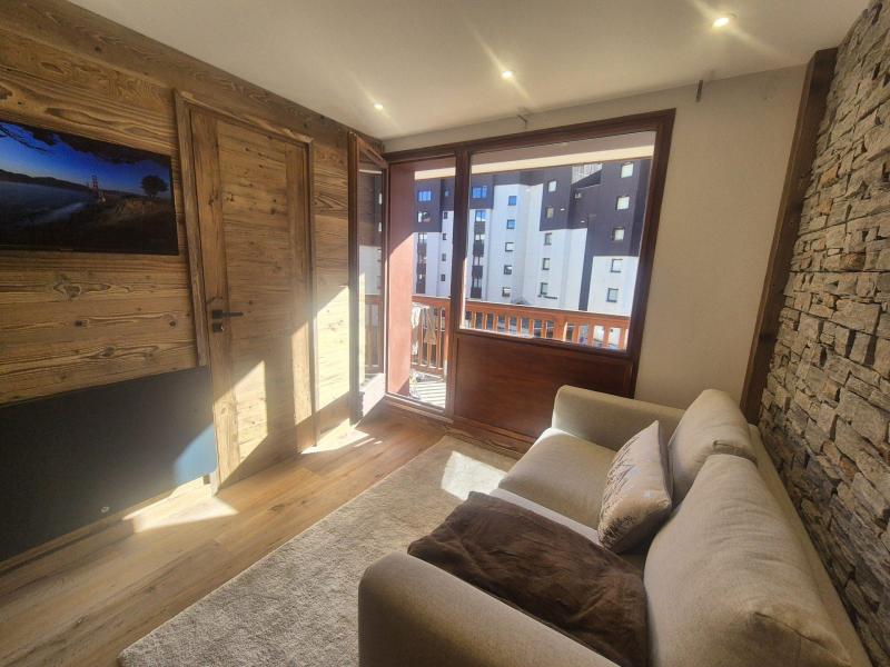 Urlaub in den Bergen 2-Zimmer-Holzhütte für 4 Personen (1302) - Le Hameau du Borsat 1&2 - Tignes - Wohnzimmer