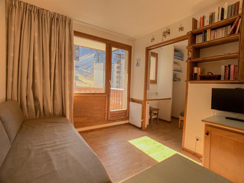Holiday in mountain resort Studio cabin 4 people (2101) - Le Hameau du Borsat 1&2 - Tignes - Living room