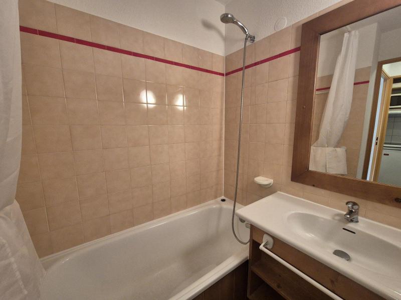 Vacances en montagne Studio cabine 4 personnes (1301) - Le Hameau du Borsat 1&2 - Tignes - Salle de bain