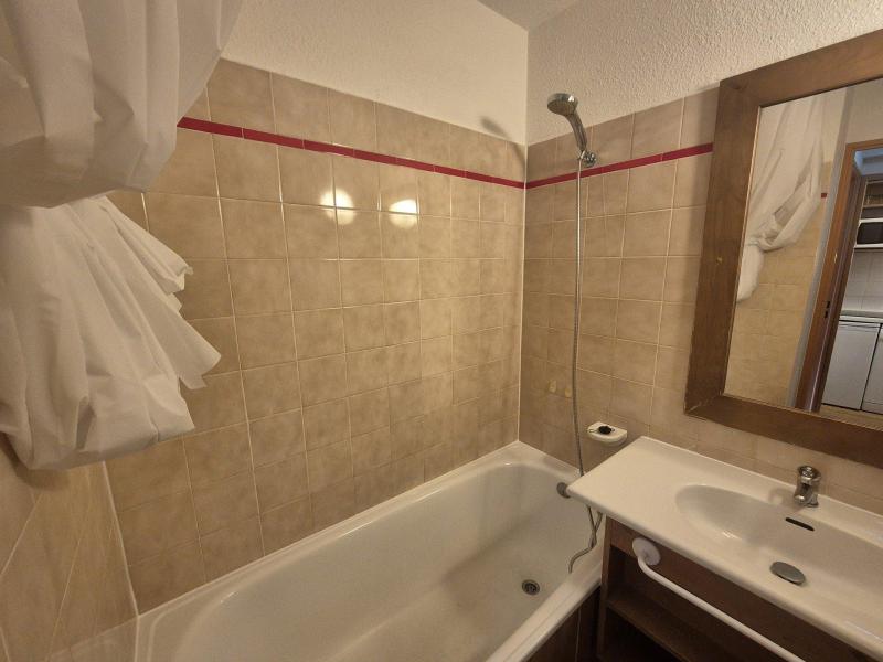 Vacances en montagne Studio cabine 4 personnes (2102) - Le Hameau du Borsat 1&2 - Tignes - Salle de bain