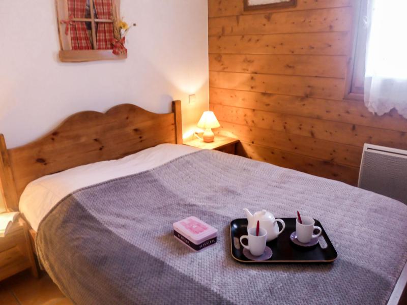 Holiday in mountain resort 3 room apartment 4 people (1) - Le Krystor - Chamonix - Bedroom