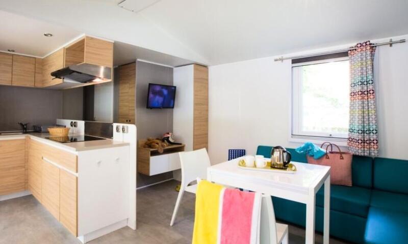 Vakantie in de bergen Mobile-Home 4 kamers 6 personen (42m²) - Le Malazéou Wellnesse Sport Camping - Ax-les-Thermes - Buiten zomer