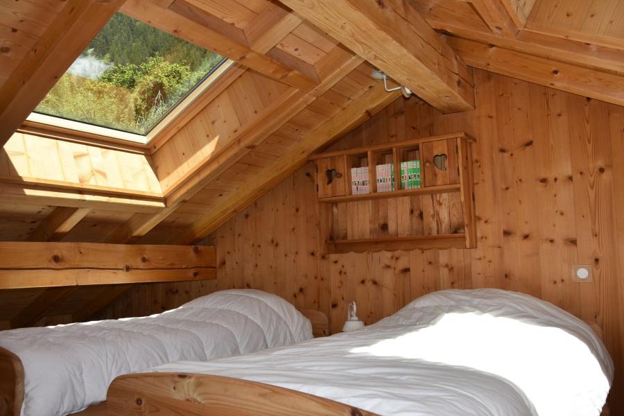 Holiday in mountain resort 3 room mezzanine chalet 6 people - Le Merlet - Pralognan-la-Vanoise - Bedroom