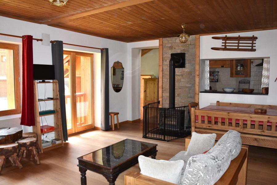 Holiday in mountain resort 3 room mezzanine chalet 6 people - Le Merlet - Pralognan-la-Vanoise - Living room